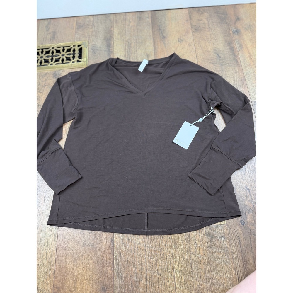 Zella Breathe V-Neck Long Sleeve Active Tee Brown Mole Size Small NWT $49